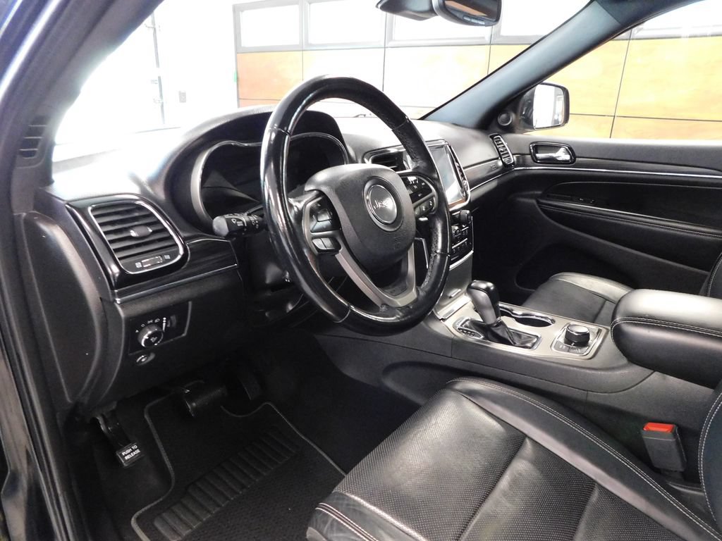 Used 2021 Jeep Grand Cherokee Limited w/ Quick Order Package 28K 80th AWD/4WD image 13
