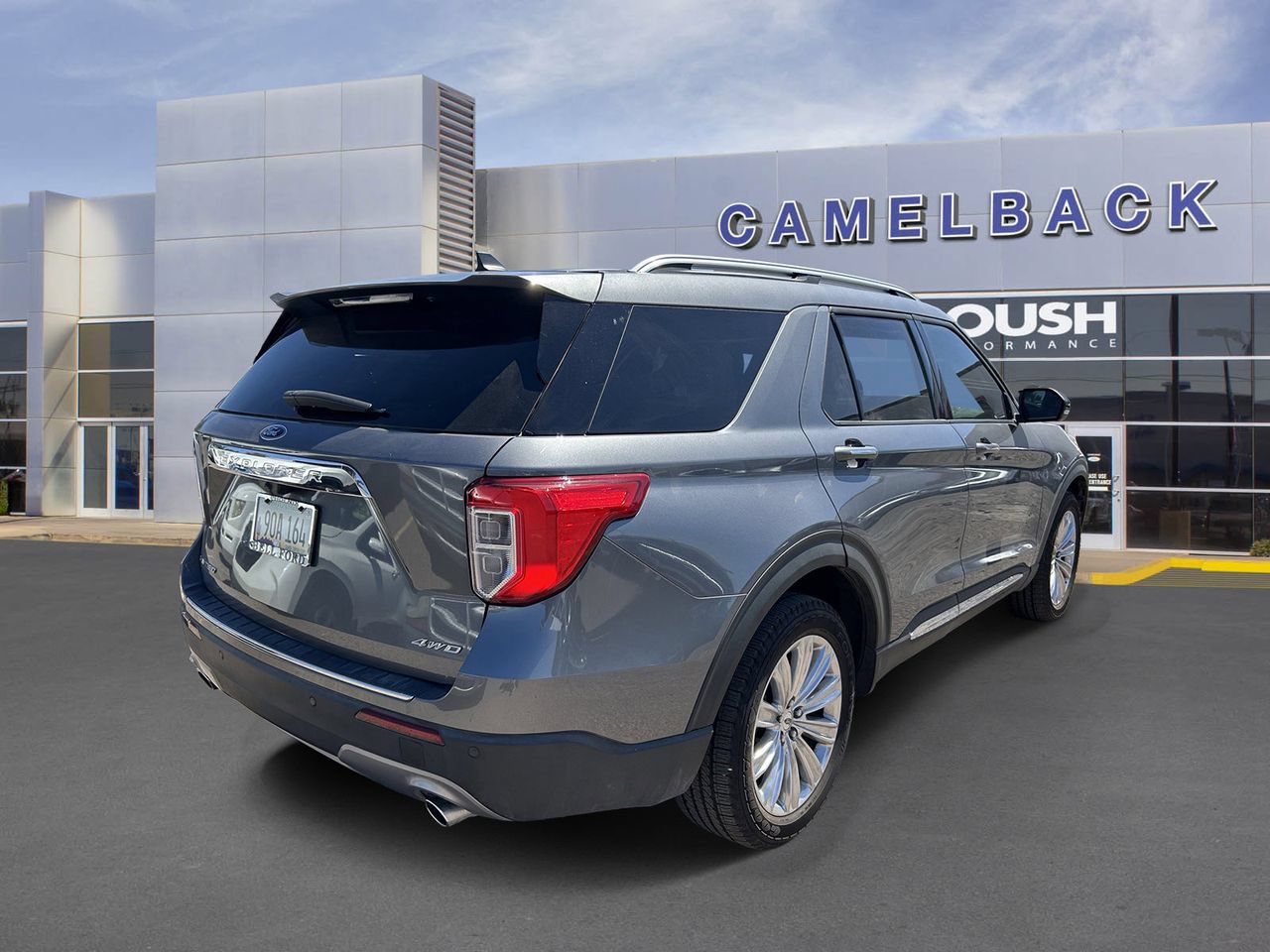 Certified 2022 Ford Explorer Limited w/ Equipment Group 301A AWD/4WD image 6