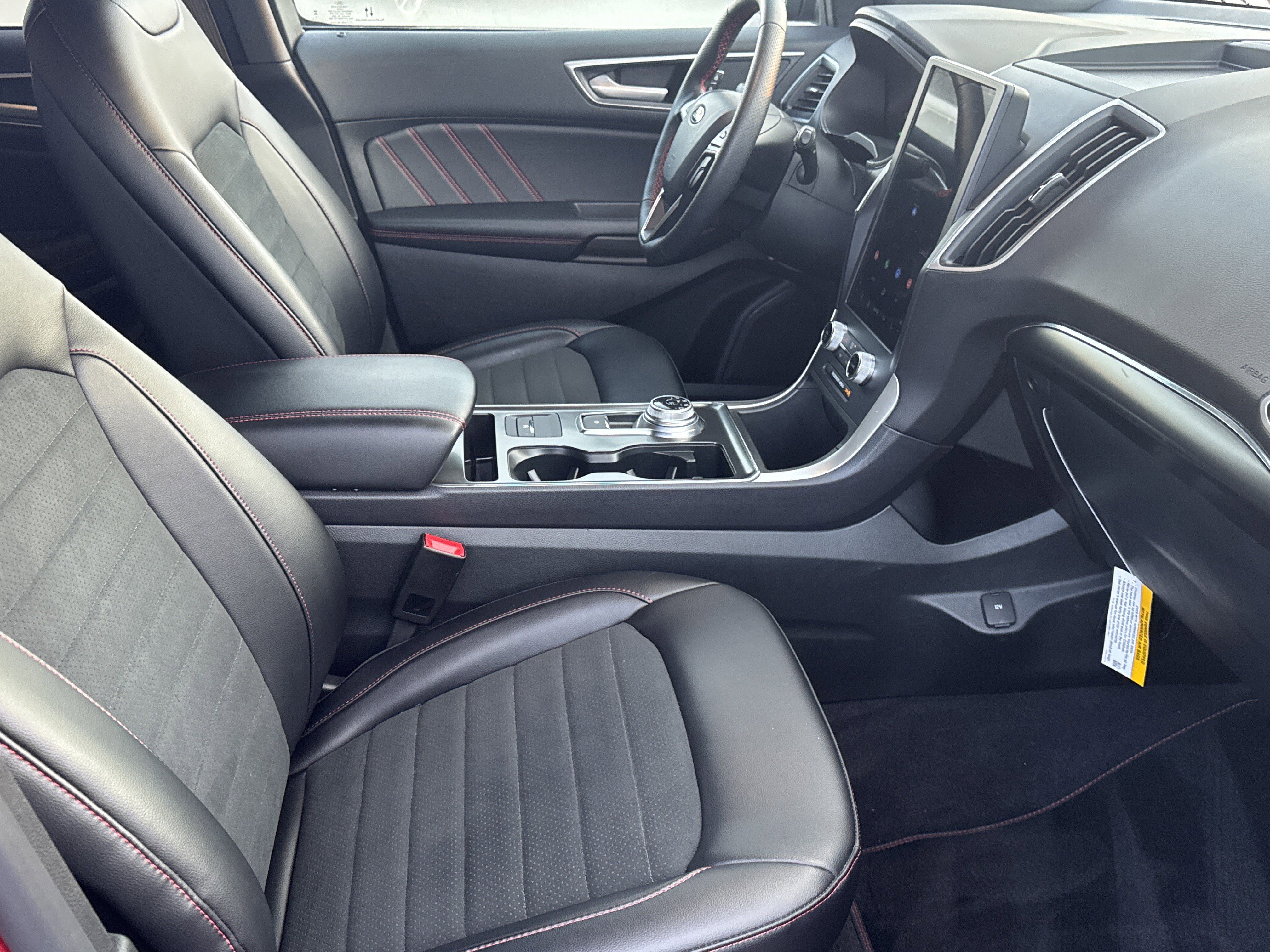 Certified 2024 Ford Edge ST-Line image 15