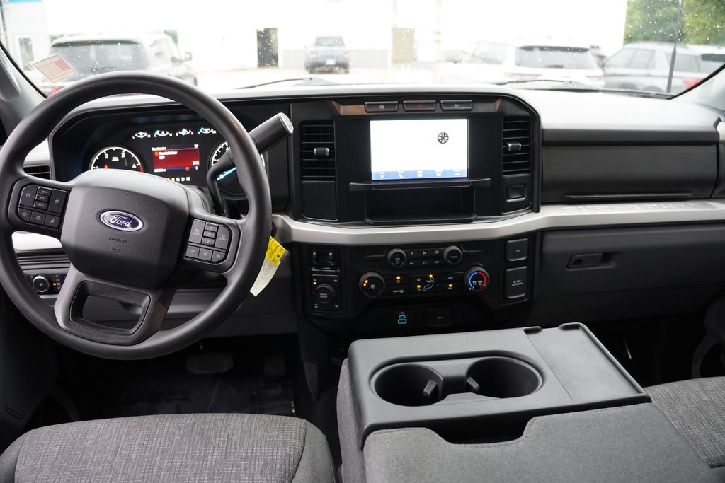 Certified 2024 Ford F350 XLT AWD/4WD image 19