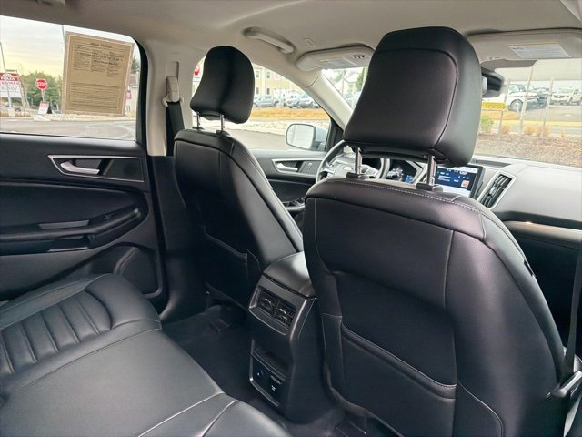 Certified 2022 Ford Edge SEL w/ Convenience Package image 32