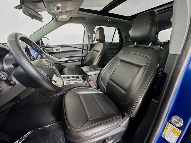 Certified 2022 Ford Explorer XLT w/ Equipment Group 202A image 20