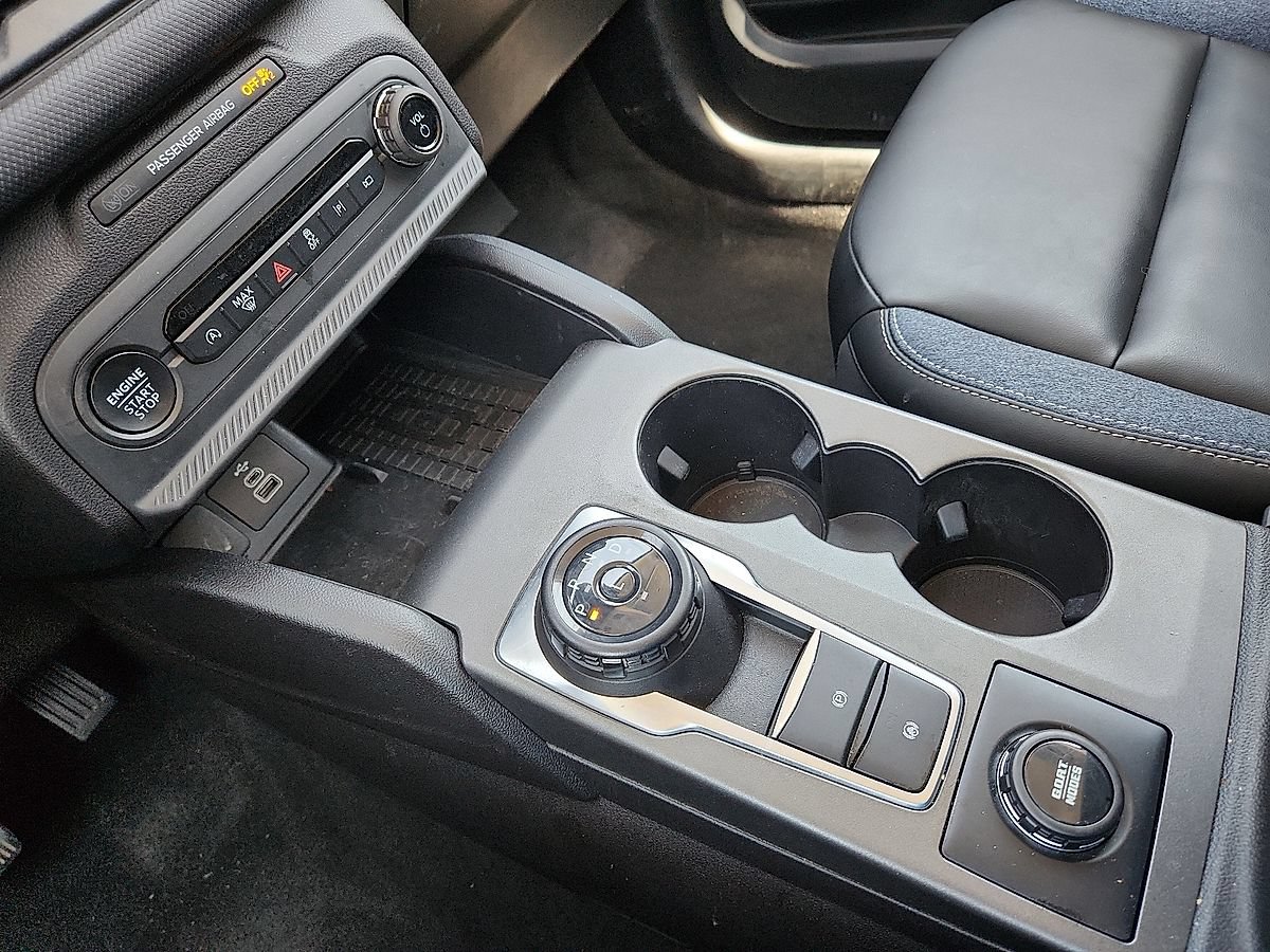 Certified 2025 Ford Bronco Sport Outer Banks w/ Outer Banks Tech Package+ AWD/4WD image 12