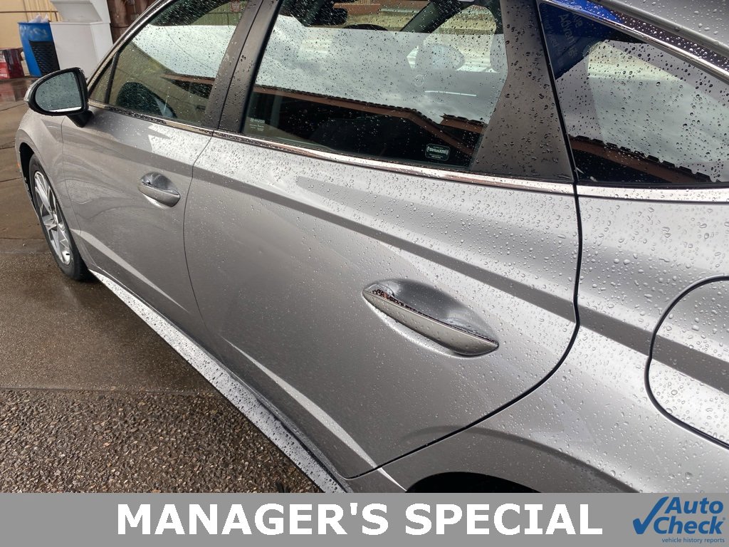 Used 2021 Hyundai Sonata SEL w/ Convenience Package image 16