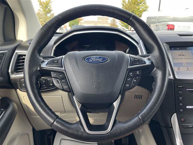 Certified 2019 Ford Edge Titanium w/ Cold Weather Package AWD/4WD image 12