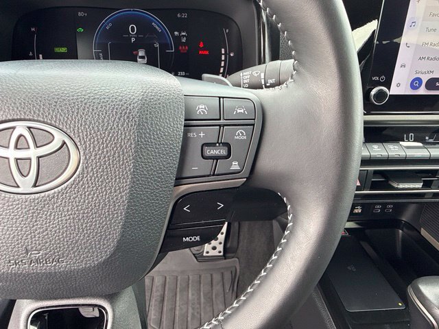 Used 2025 Toyota Camry SE FWD image 23