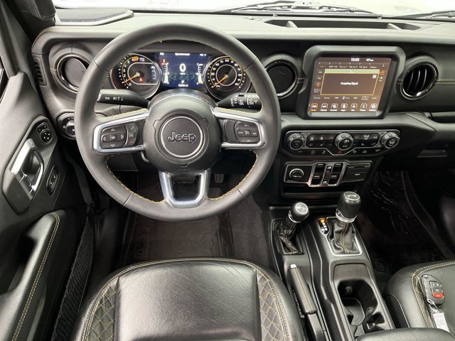Used 2023 Jeep Wrangler Unlimited Sahara AWD/4WD image 13