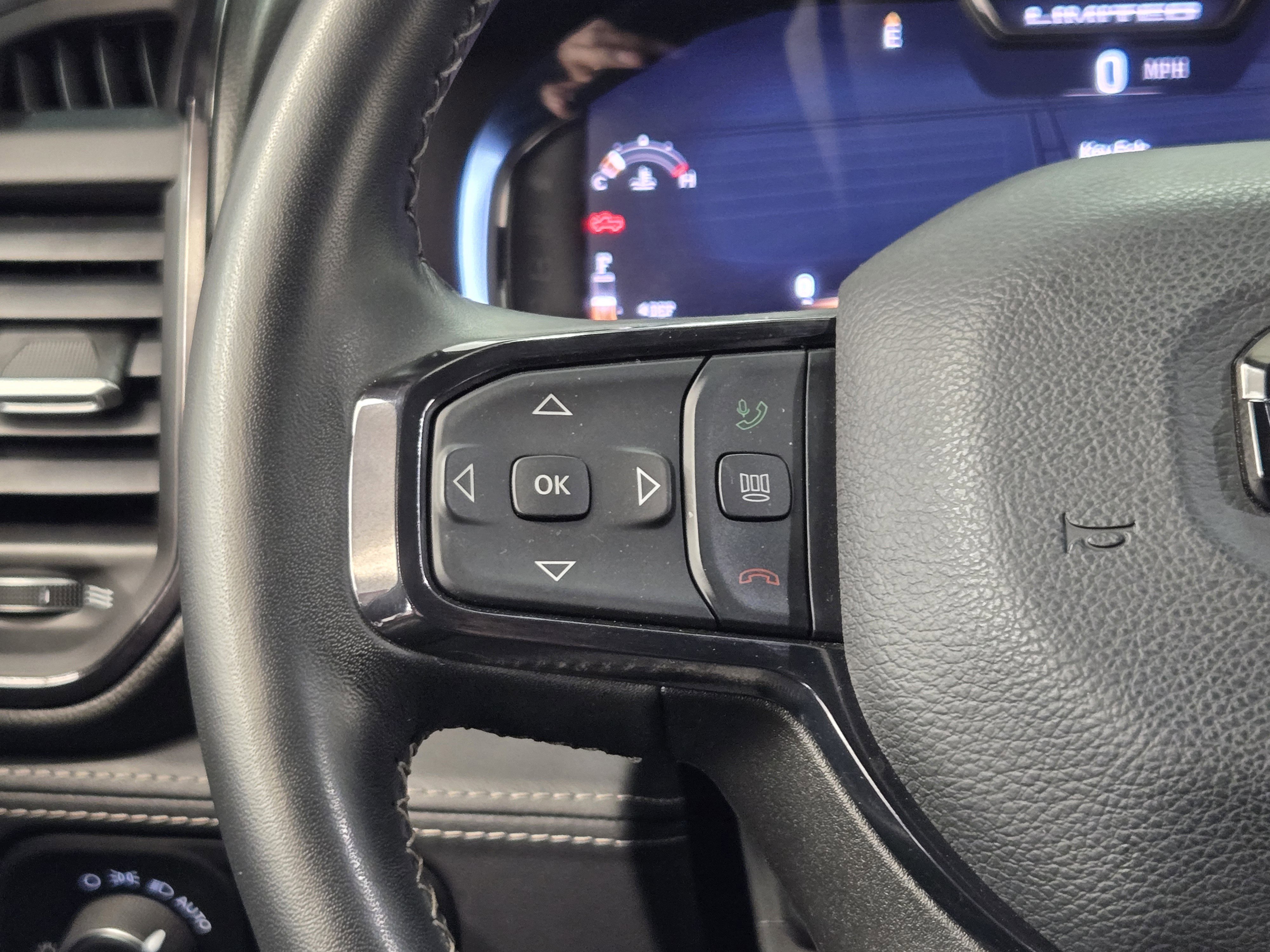 Used 2024 RAM 2500 Limited image 29