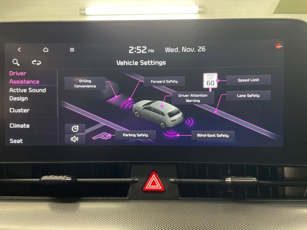 Used 2023 Kia Sportage SX image 29