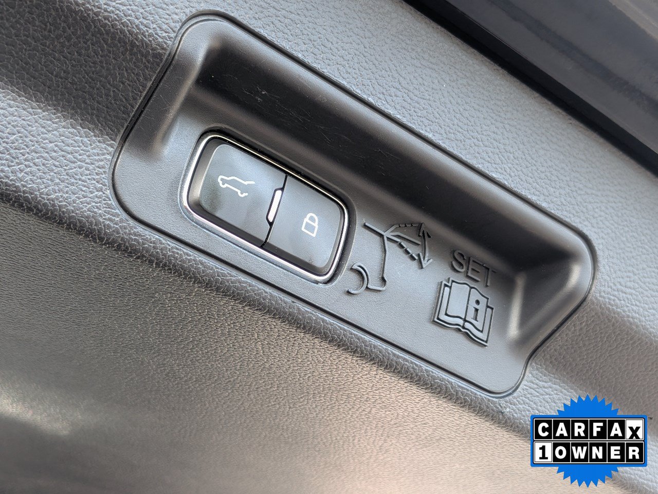 Certified 2020 Ford Explorer XLT AWD/4WD image 14