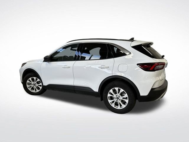 Certified 2023 Ford Escape Active image 3