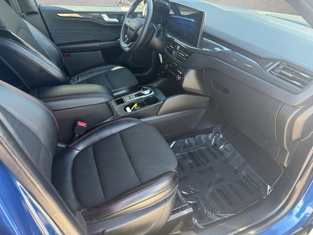 Certified 2023 Ford Escape ST-Line image 24