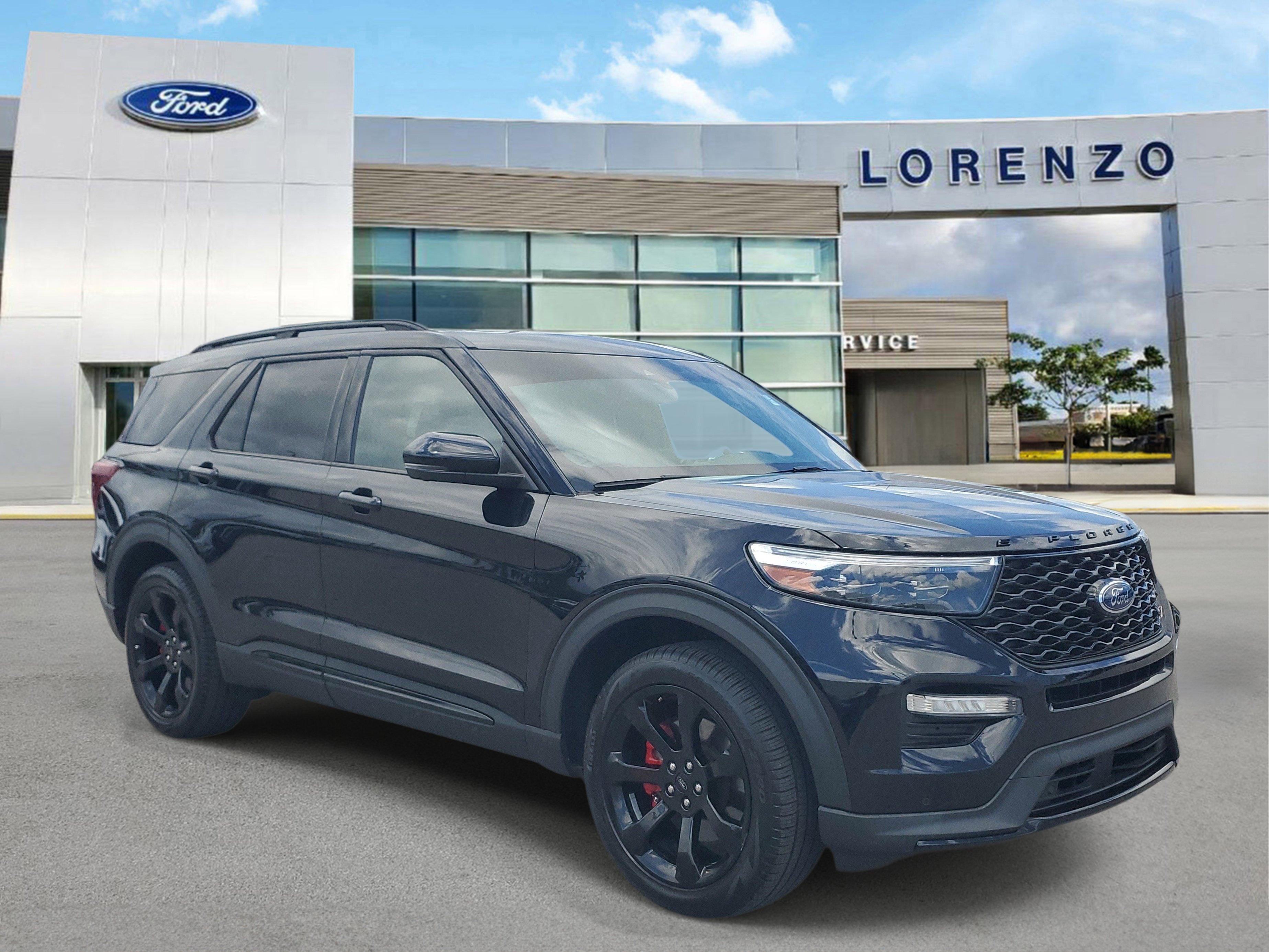 Certified 2023 Ford Explorer ST w/ Equipment Group 401A AWD/4WD image 3