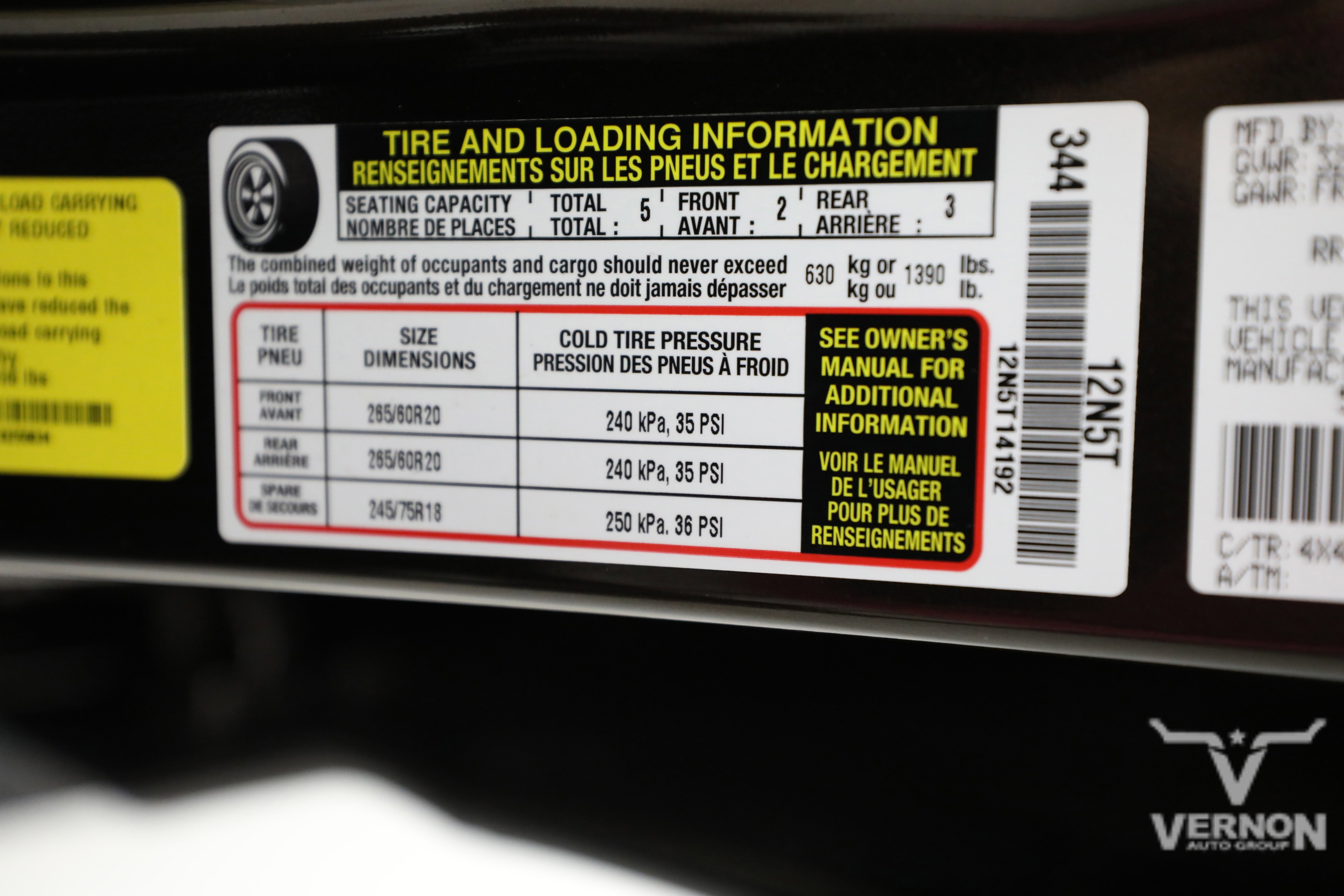 Used 2025 Toyota Tundra Limited w/ Power Package AWD/4WD image 36