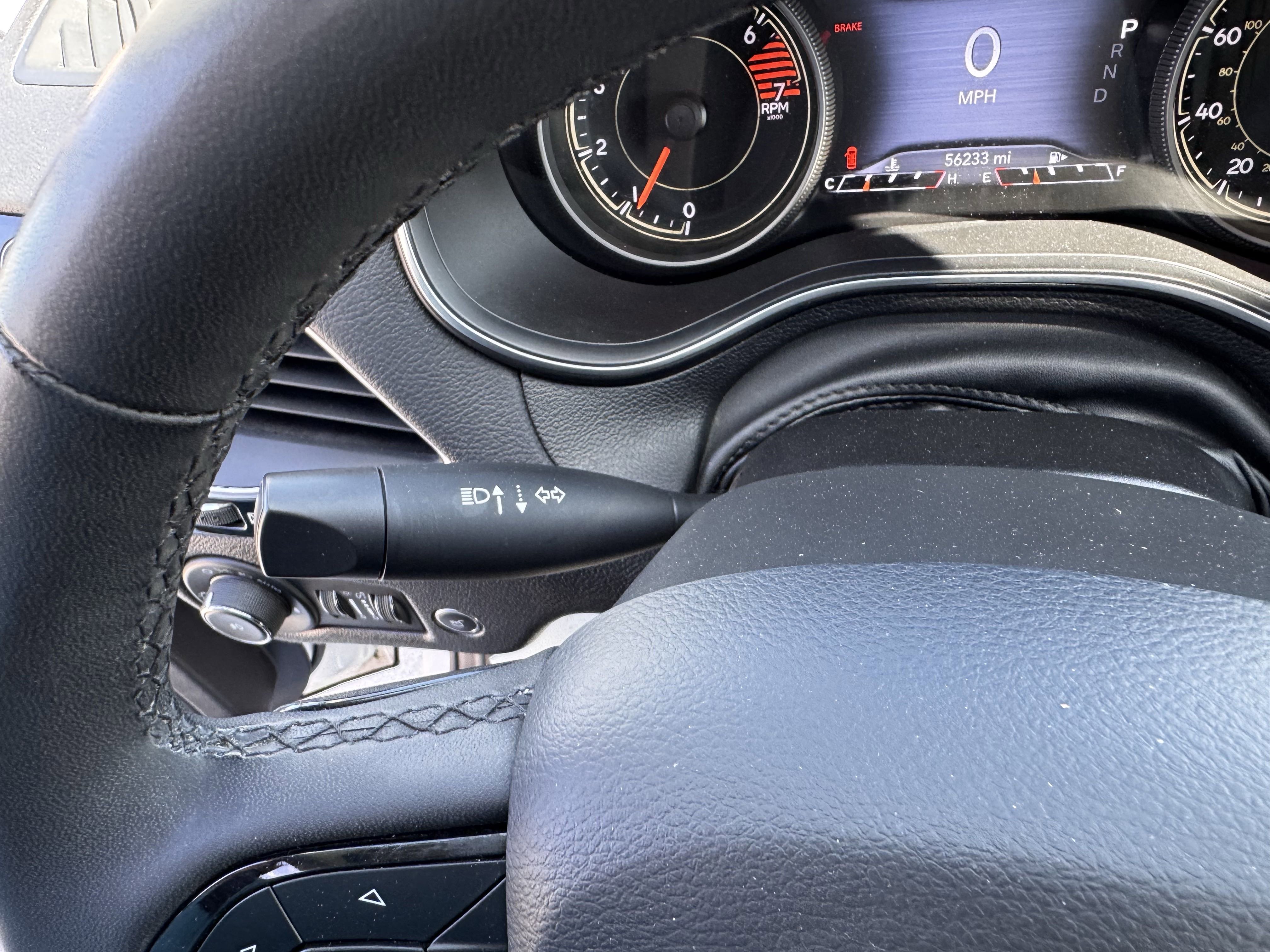 Used 2023 Jeep Cherokee Altitude Lux image 16