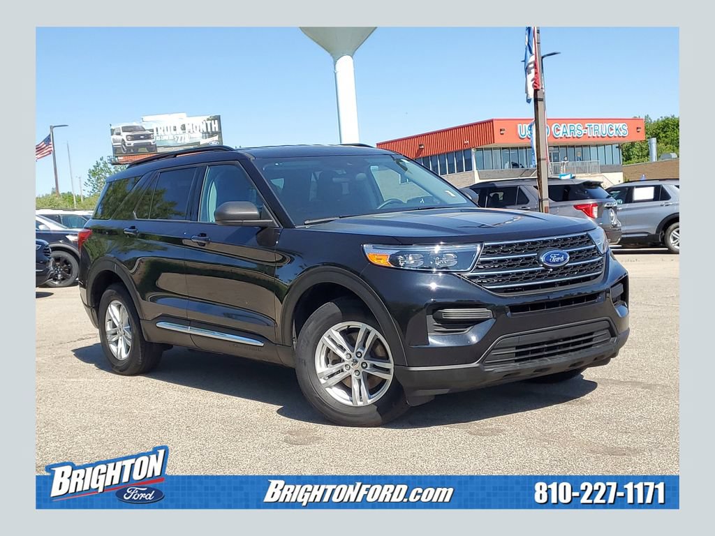 Certified 2024 Ford Explorer XLT AWD/4WD image 1