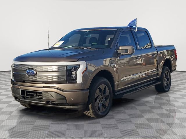 Certified 2023 Ford F150 Lightning Lariat image 2
