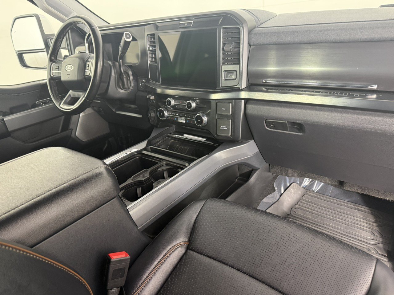 Certified 2025 Ford F250 Lariat AWD/4WD image 11