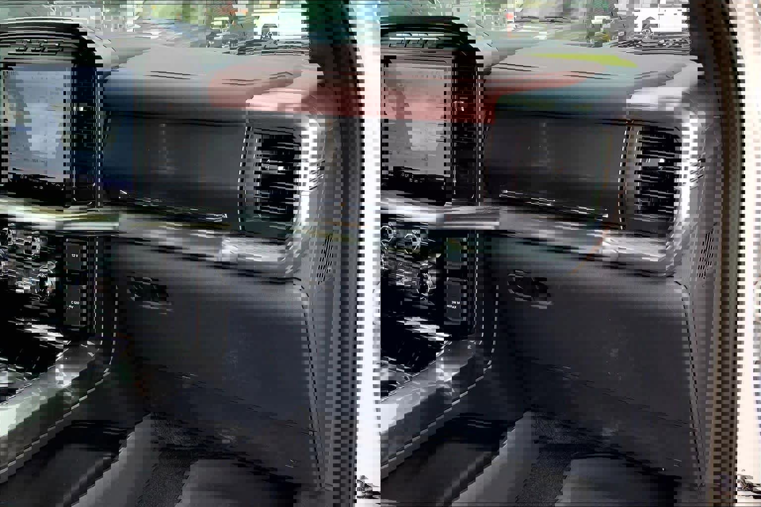 Certified 2023 Ford F150 Lariat image 18