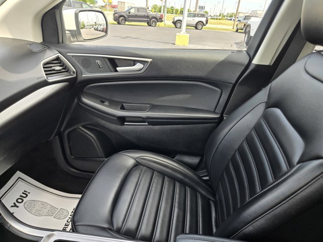Certified 2024 Ford Edge SEL w/ Convenience Package AWD/4WD image 15