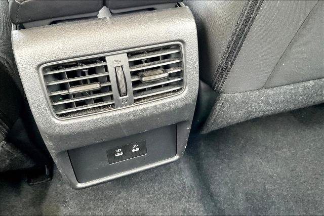 Used 2025 Nissan Rogue SV FWD image 10