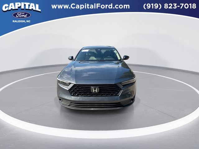 Used 2023 Honda Accord EX image 3