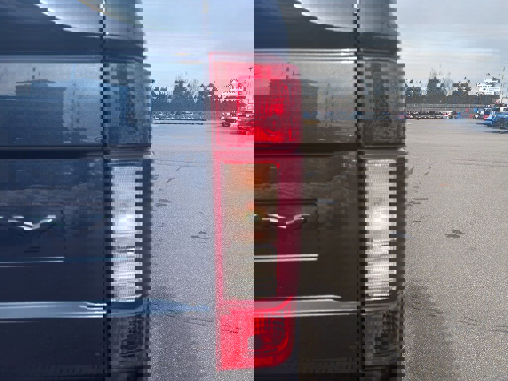 Certified 2020 Ford F350 Lariat w/ Lariat Ultimate Package image 9