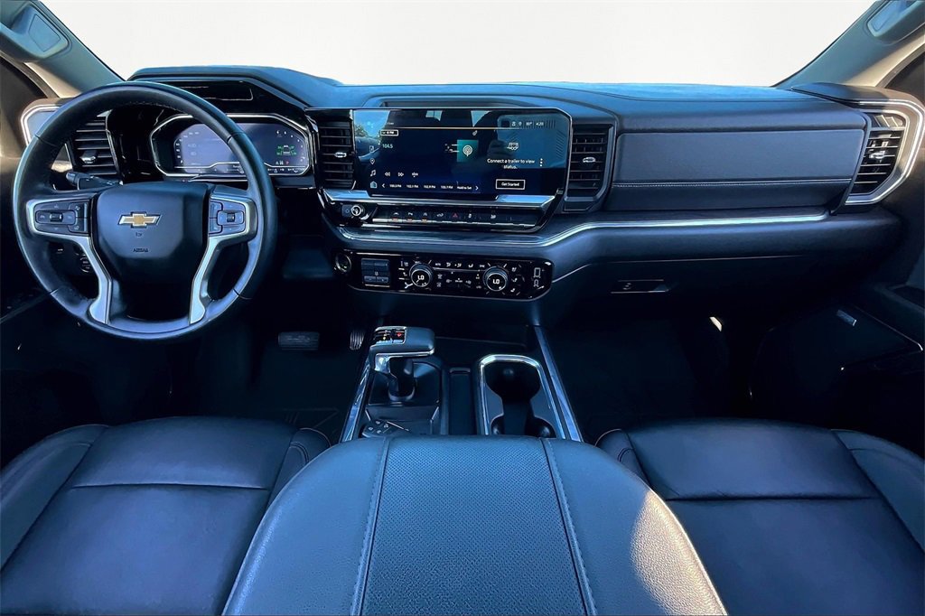 Used 2023 Chevrolet Silverado 1500 LTZ image 16
