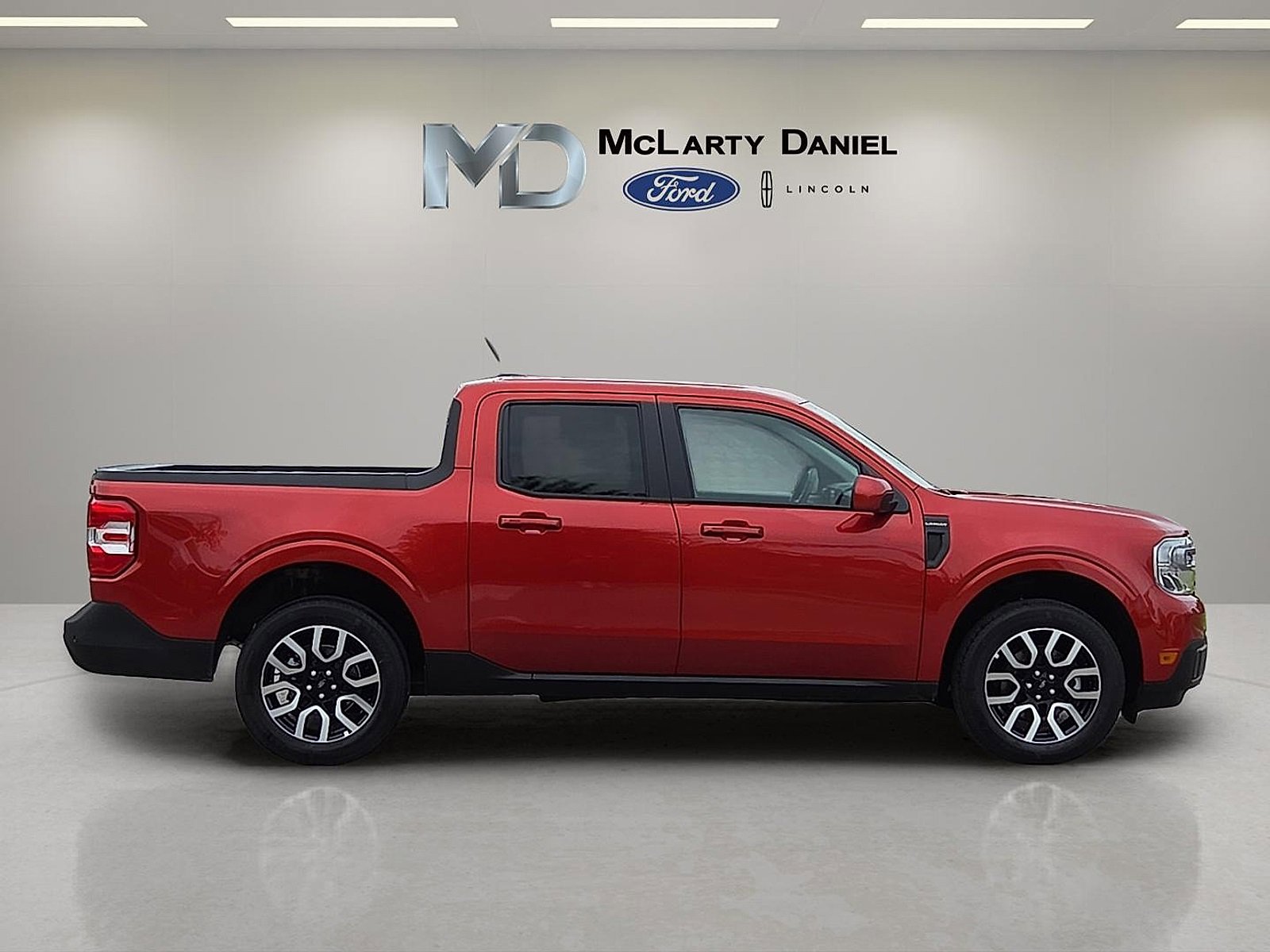 Certified 2022 Ford Maverick Lariat w/ Lariat Luxury Package image 6