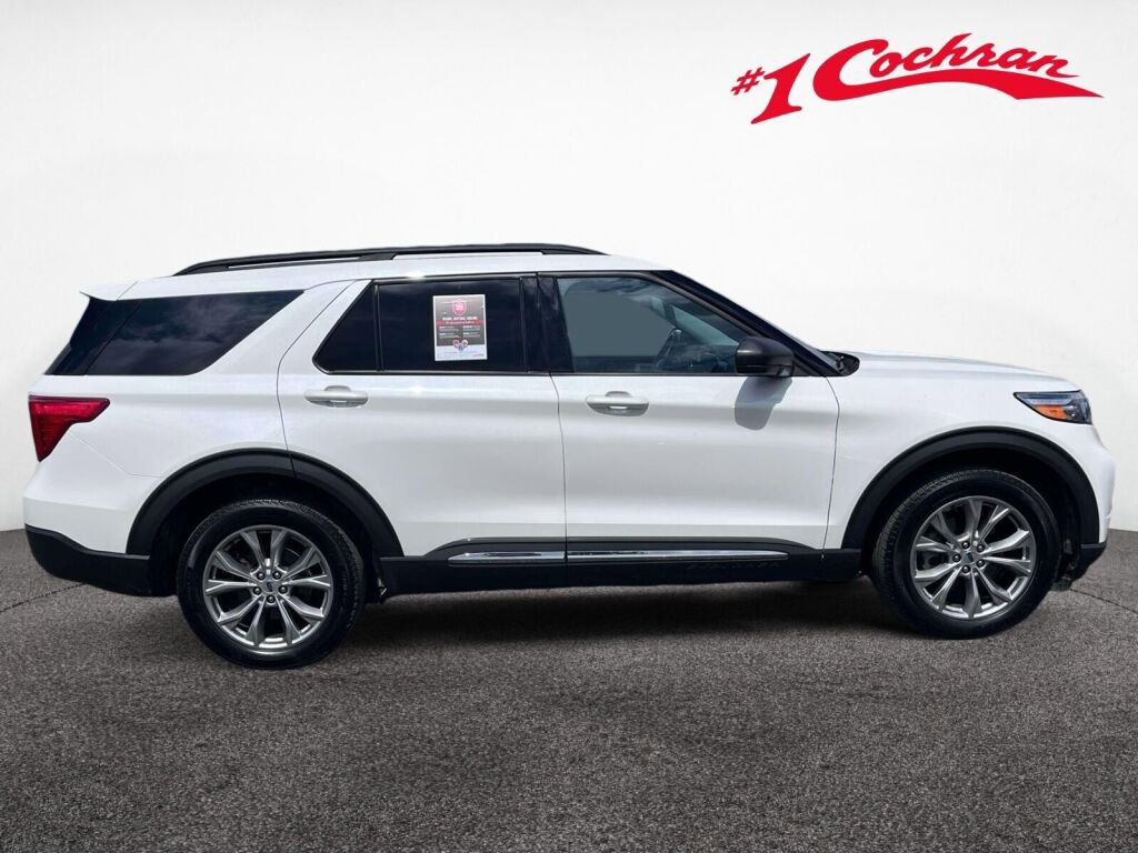 Certified 2023 Ford Explorer XLT AWD/4WD image 6