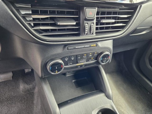 Certified 2025 Ford Escape ST-Line FWD image 22