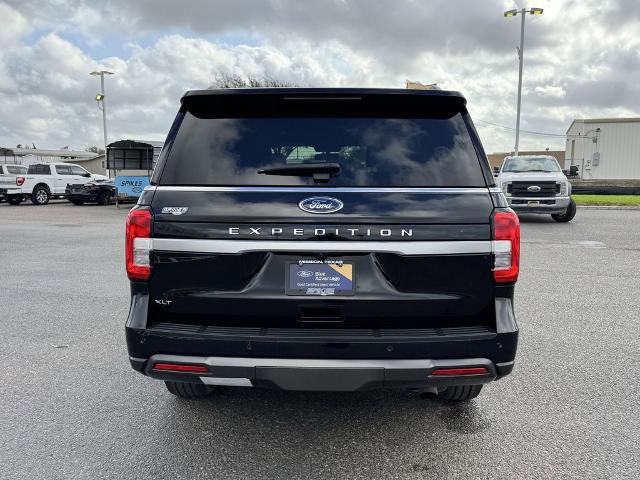 Certified 2023 Ford Expedition XLT image 4