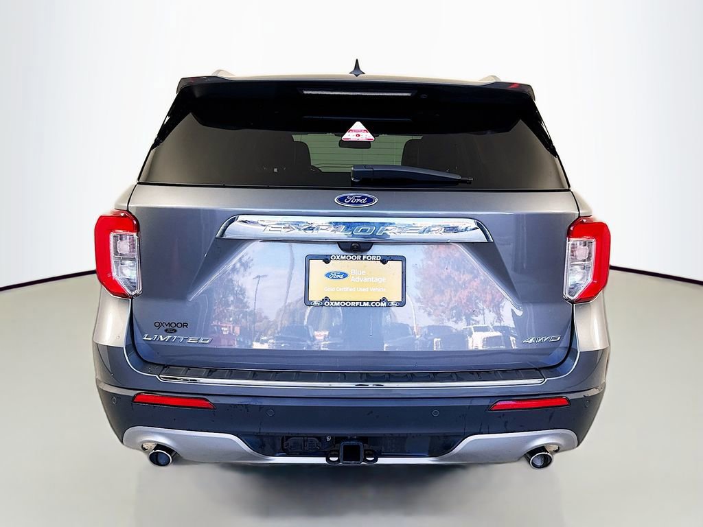 Certified 2022 Ford Explorer Limited w/ Equipment Group 301A image 4