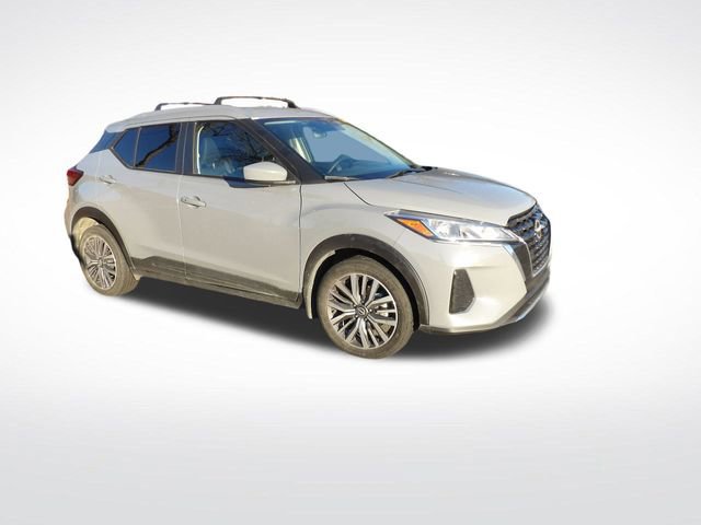 Used 2024 Nissan Kicks SV w/ Interior Electronics Package image 11