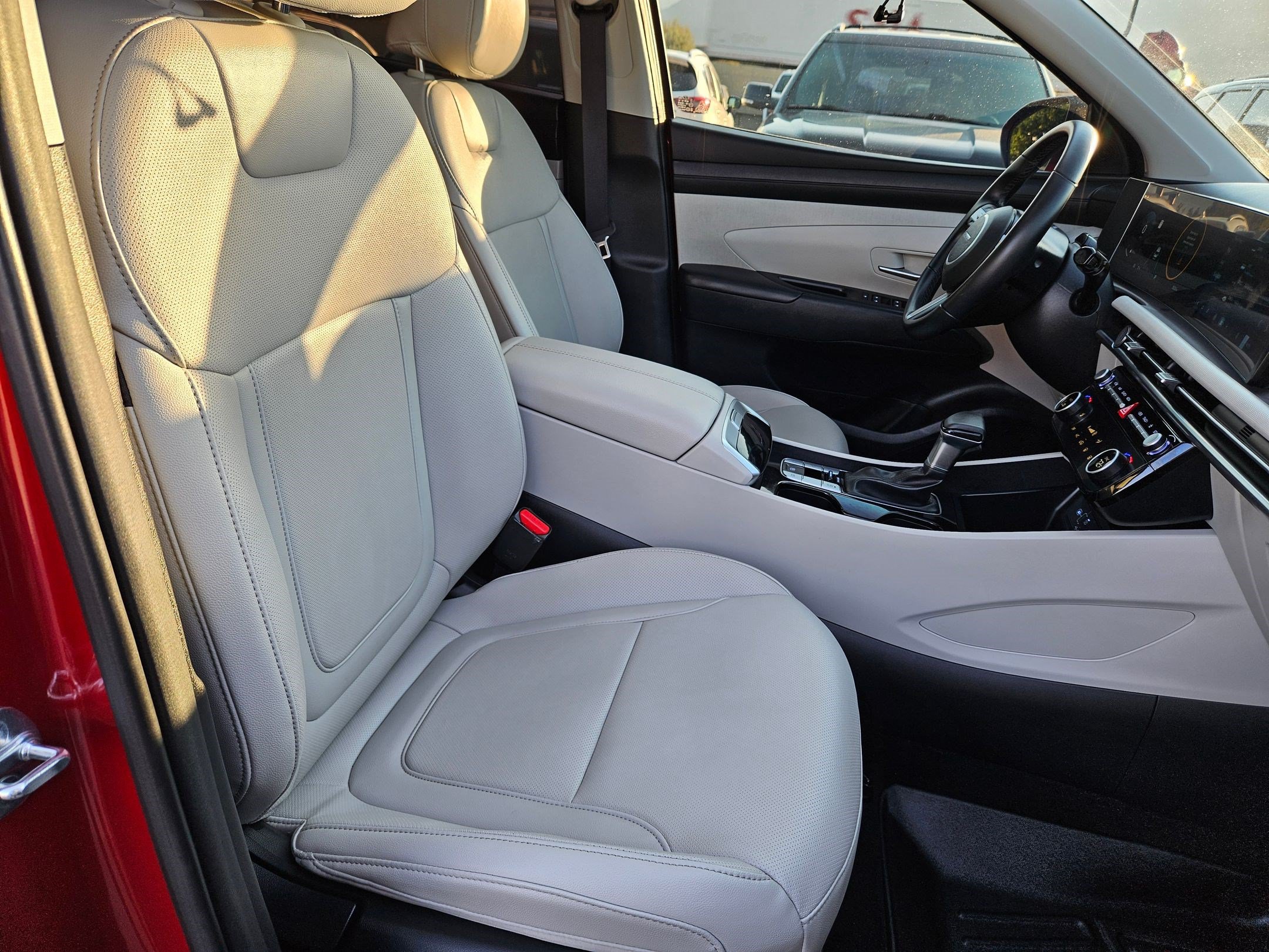 Used 2025 Hyundai Tucson SEL AWD/4WD image 35