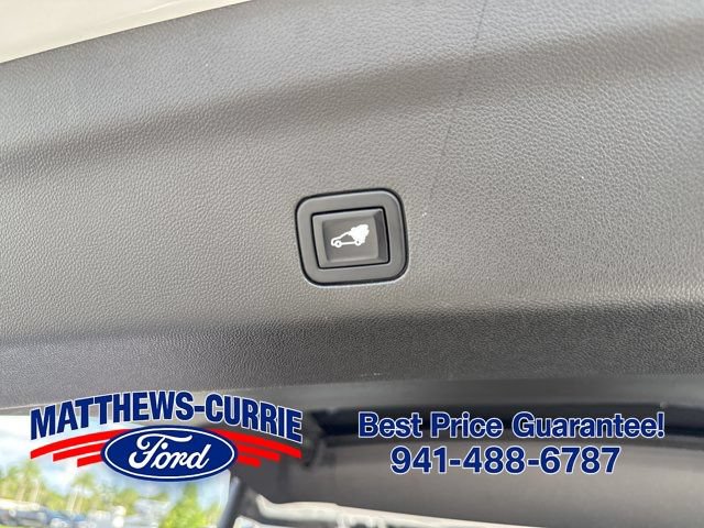 Used 2022 GMC Yukon Denali AWD/4WD image 15