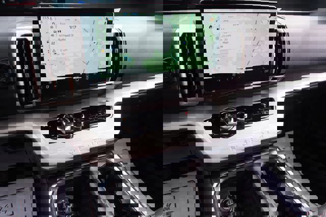 Certified 2025 Ford Expedition Active image 26