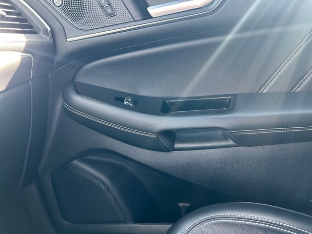 Certified 2019 Ford Edge ST w/ Convenience Package image 16