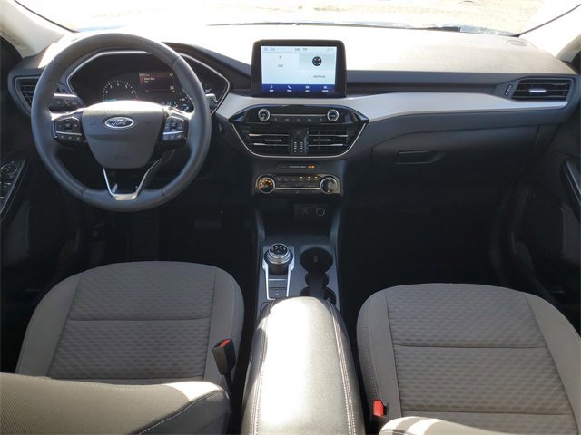 Certified 2022 Ford Escape SE w/ Cold Weather Package image 28