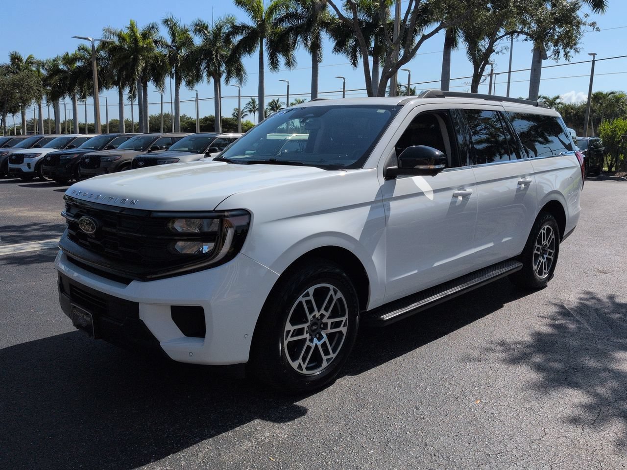 Certified 2025 Ford Expedition Max Active AWD/4WD image 7