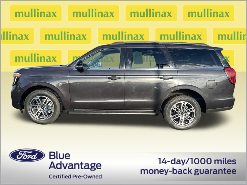 Certified 2025 Ford Expedition Active image 12
