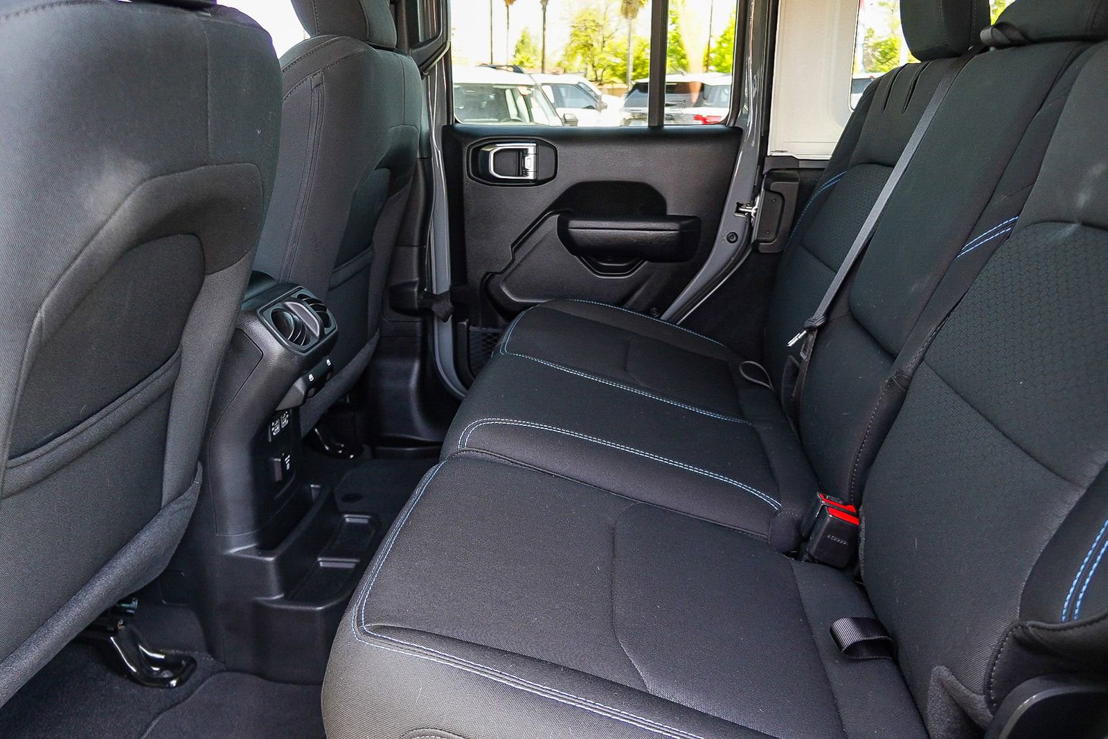 Used 2023 Jeep Wrangler Unlimited Rubicon 4xe w/ Cold Weather Group image 20