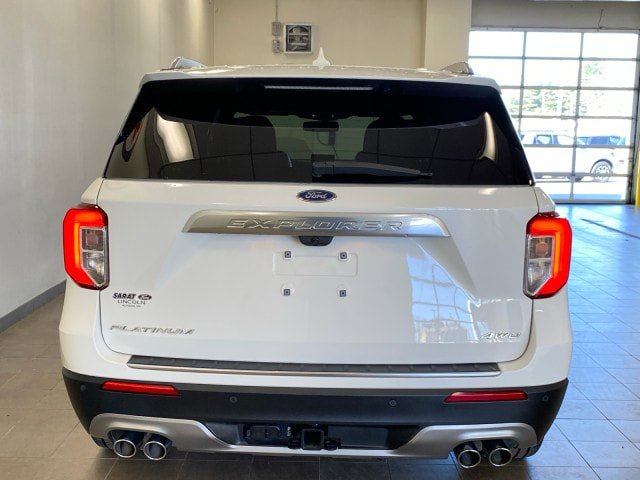 Certified 2023 Ford Explorer Platinum w/ Technology Package AWD/4WD image 6