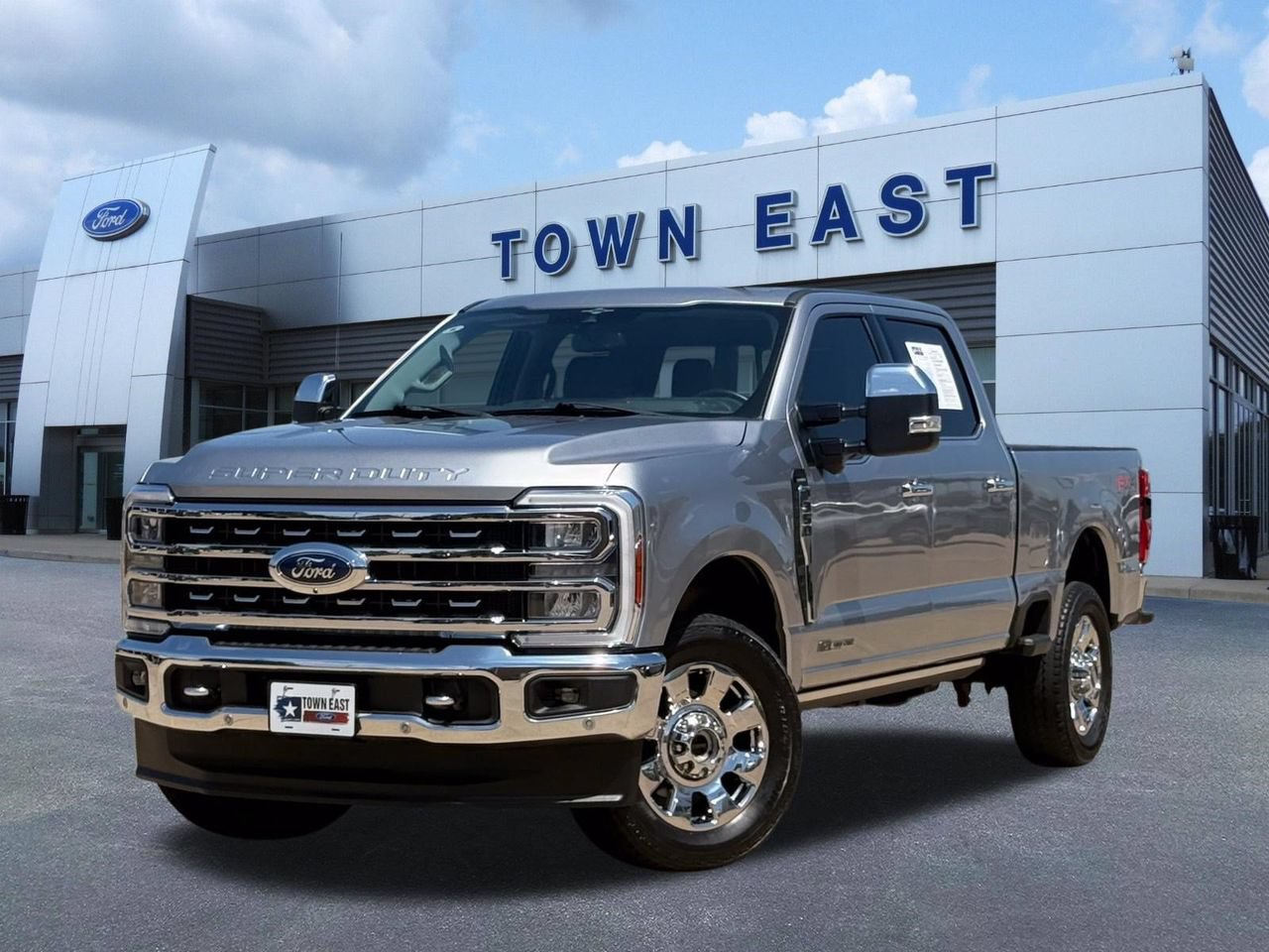 Certified 2023 Ford F350 Lariat w/ Lariat Ultimate Package AWD/4WD image 1