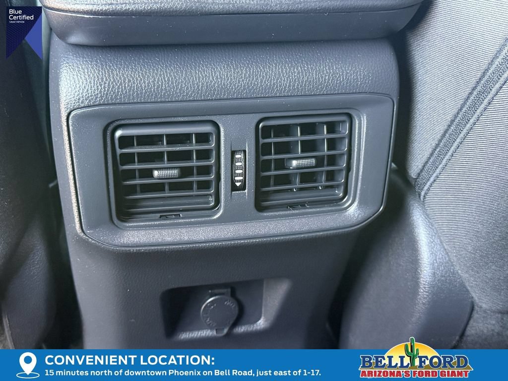 Used 2022 Toyota RAV4 LE AWD/4WD image 28