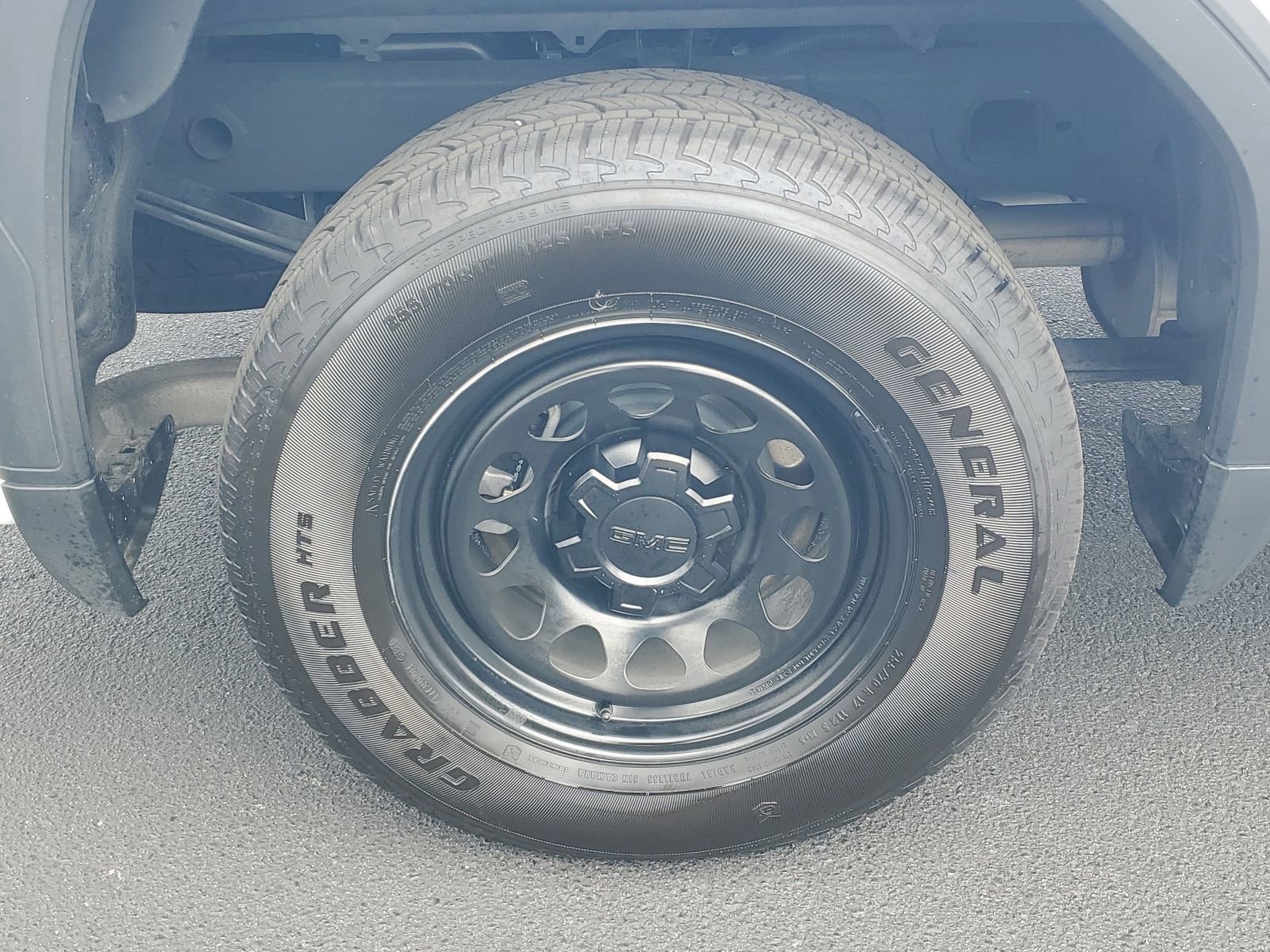 Used 2024 GMC Sierra 1500 Pro w/ Pro Value Package image 5