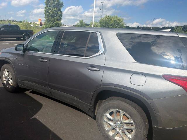 Used 2019 Chevrolet Traverse LS FWD image 4