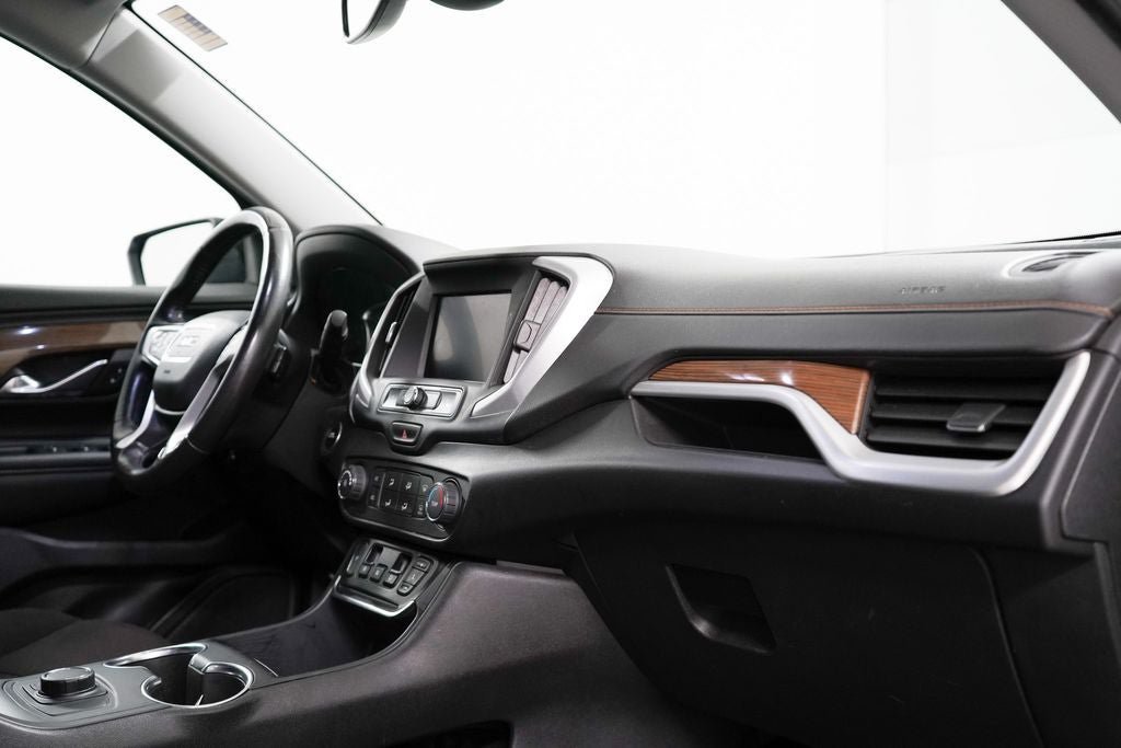 Used 2020 GMC Terrain SLE FWD image 33