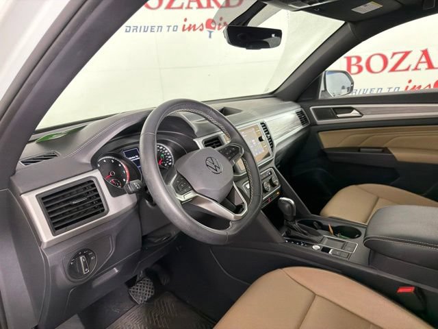 Used 2021 Volkswagen Atlas Cross Sport SE FWD image 12