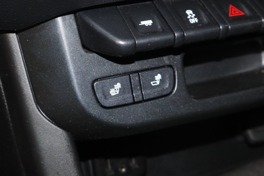 Used 2020 Chevrolet Colorado LT w/ Luxury Package AWD/4WD image 27